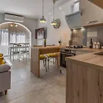 New Two Bedroom Apartment Maloni