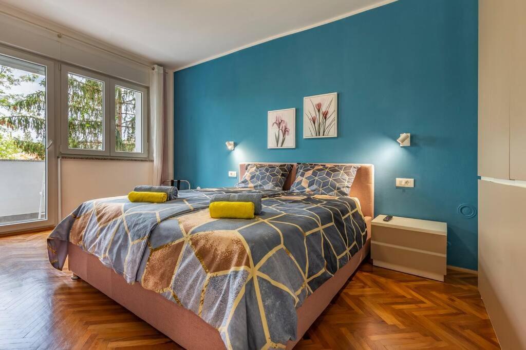 New Two Bedroom Maloni Apartmán *